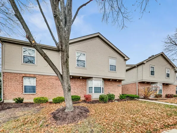 1750 Sleepy Hollow Ct APT 5, Schaumburg, IL 60195