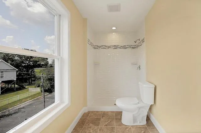 805 Saint Johns Ave — Photo 15