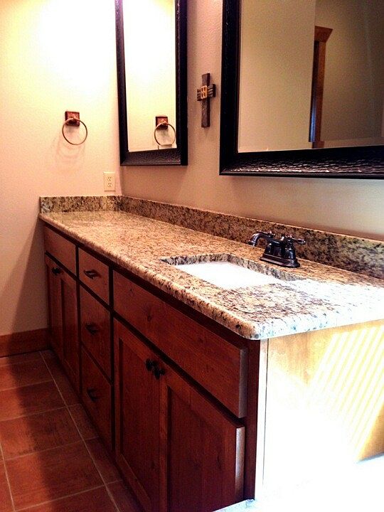 2nd image of 500 Diamond Point Dr