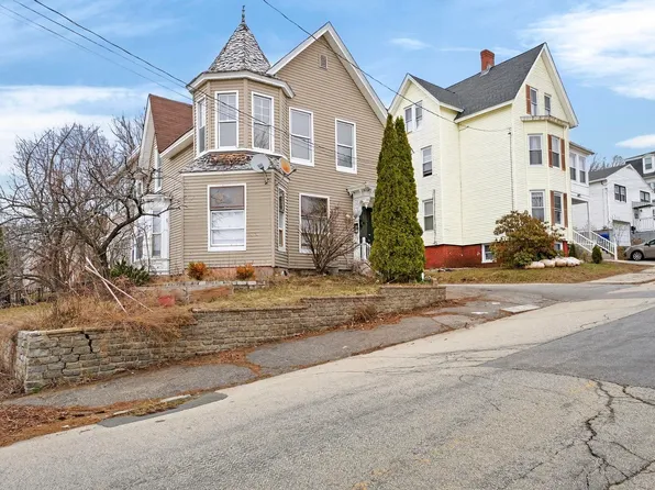 468 Merrimack Street, Manchester, NH 03103