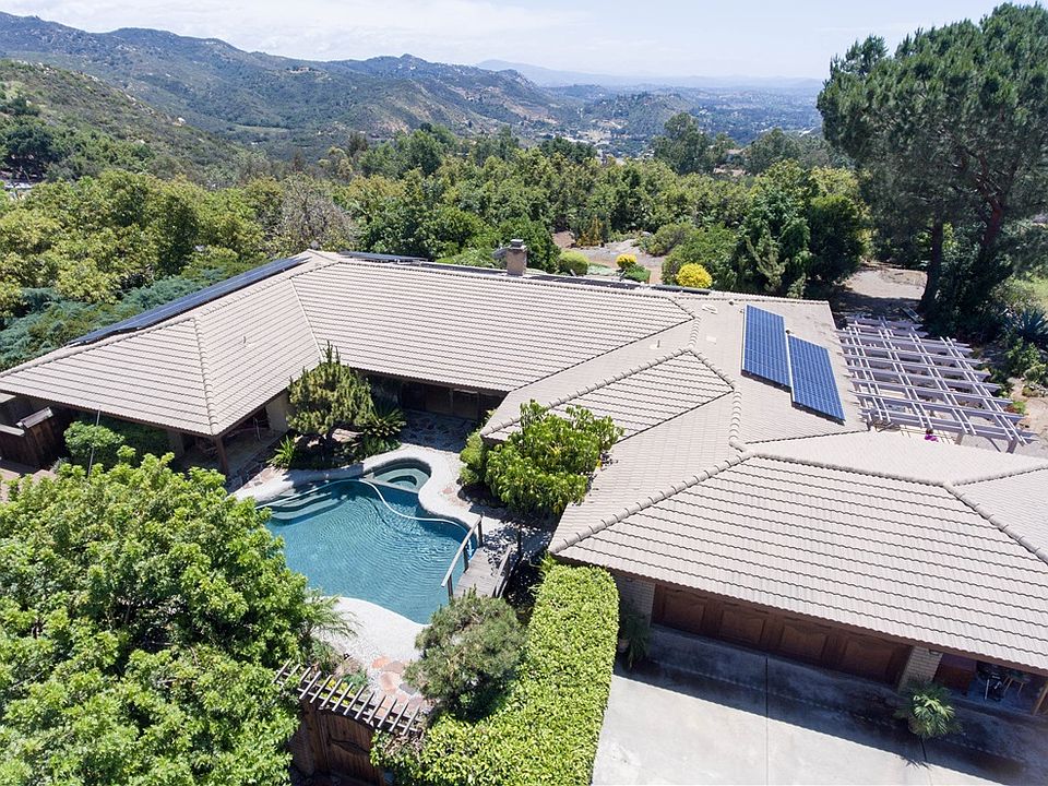 1st image of 11105 Meadow Glen Way E