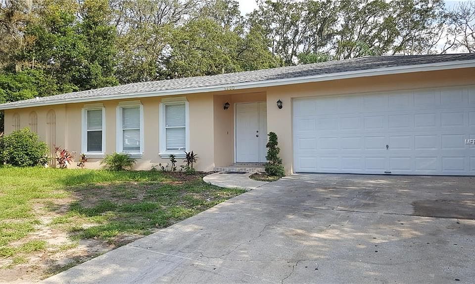 1st image of 6200 Shadow Wood Ct