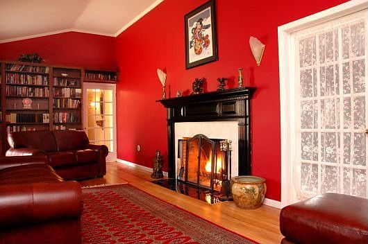 Great/LR w Fireplace, French Doors