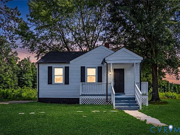 2nd image of 500 Cavalier Cir