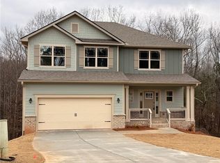 484 Magnolia Grove Pl, Cornelia, GA 30531