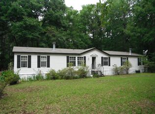 251 Little Capers Rd, Beaufort, SC 29907