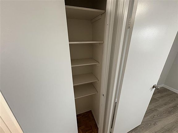 5th image of 325 Marttila Dr