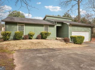 564 Tate Creek Ct NW, Acworth, GA 30102