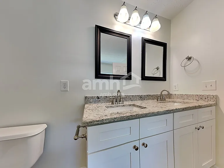 76 Parkmont Ct — Photo 12