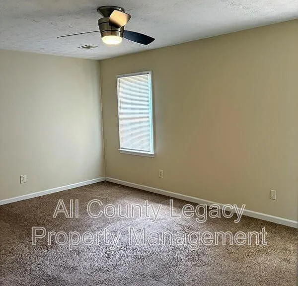 1224 Cone Cir — Photo 11