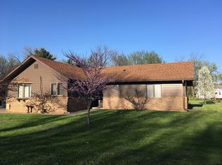 734 3rd St, Manilla, IA 51454