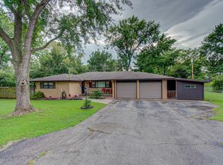 1517 Arbor Dr, Bartlesville, OK 74006