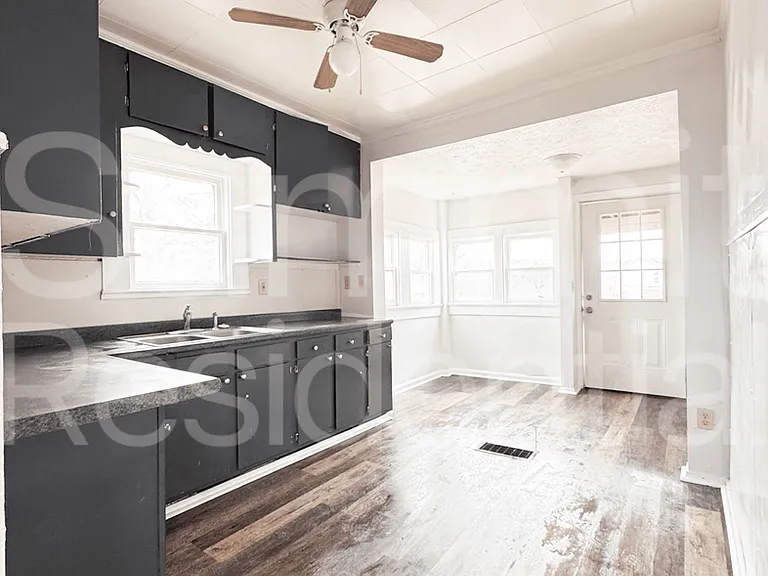 23 Martha Ave — Photo 1
