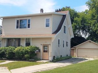 2110 Folger Ct, Sheboygan, WI 53081