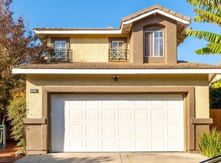 2020 Veracruz Ln, Oxnard, CA 93036