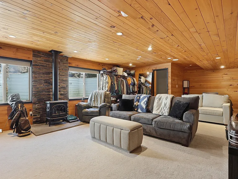 10302 N Morgan Blvd — Photo 24