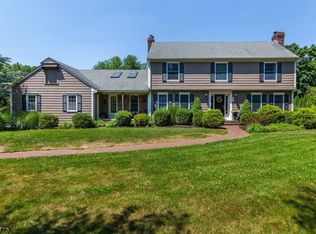 126 Allerton Rd, Annandale, NJ 08801