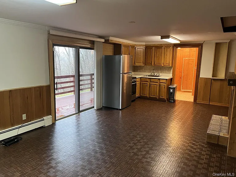 85 Paulding Dr — Photo 4