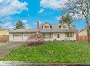 6065 SW Cross Creek Dr, Aloha, OR 97078