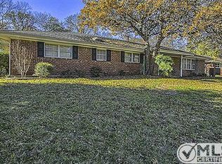 616 Evandale Dr, Bedford, TX 76022
