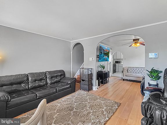 5th image of 554 Springfield Ave