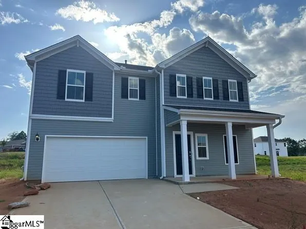 132 Edgewood Farms Ct, Easley, SC 29640