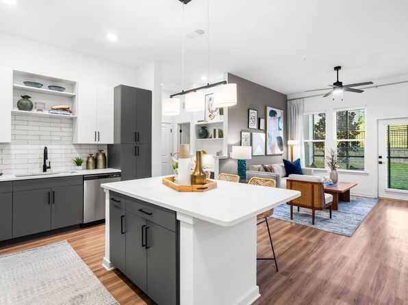 Integra Heights | 2100 Olympus Blvd, Clermont, FL