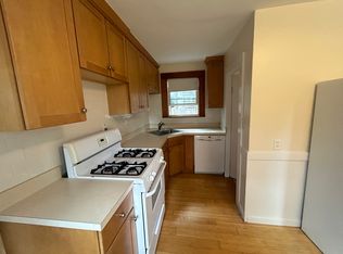 43 Riverside St #1, Watertown, MA 02472