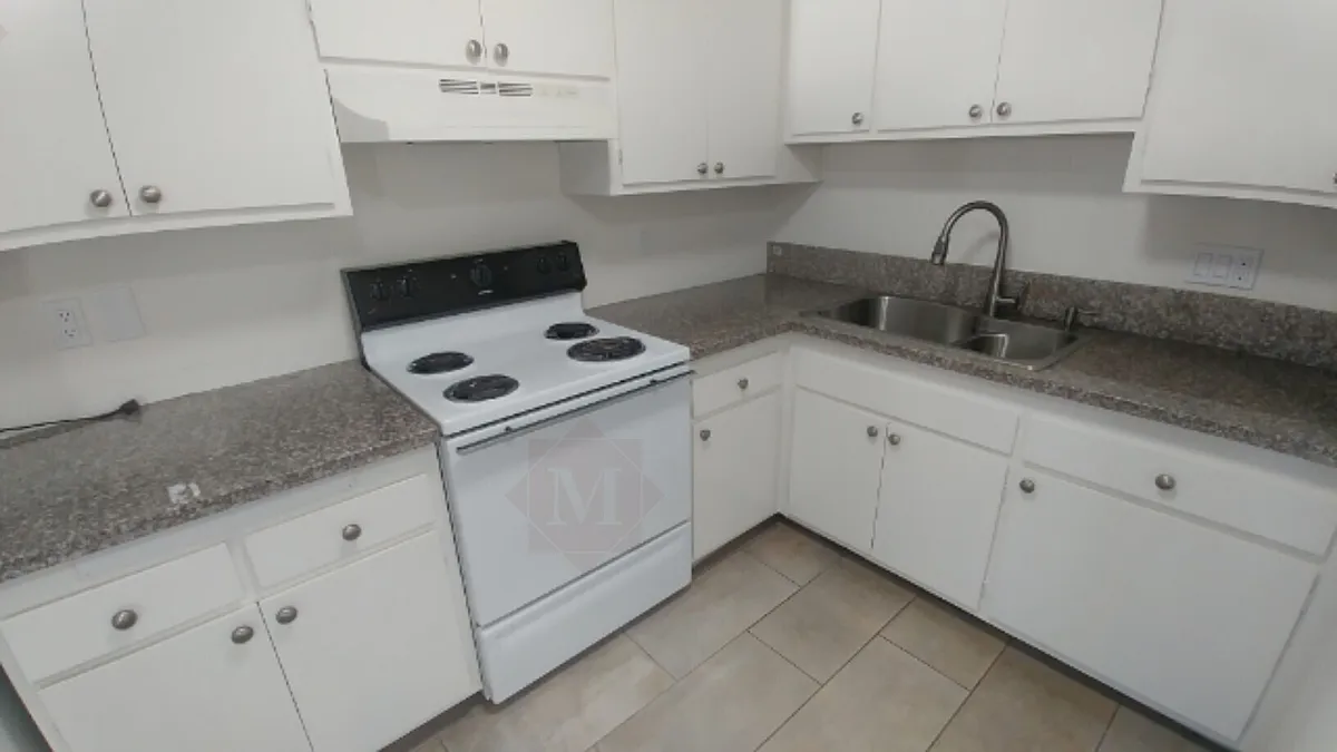 Building Photo - 312 Ellwood Beach Dr #55
