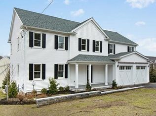 210 Pleasant St, Milton, MA 02186