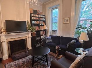 1810 Pine St APT 2F, Philadelphia, PA 19103