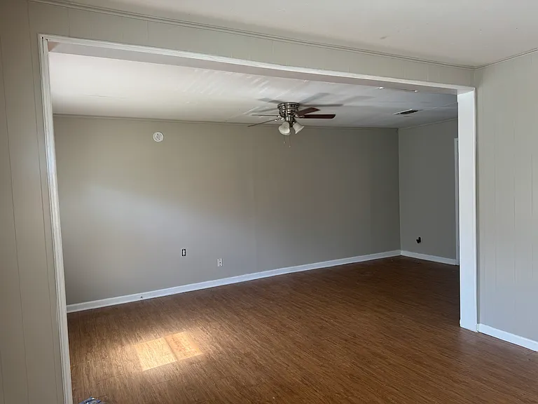 118 Ponder Ave — Photo 1