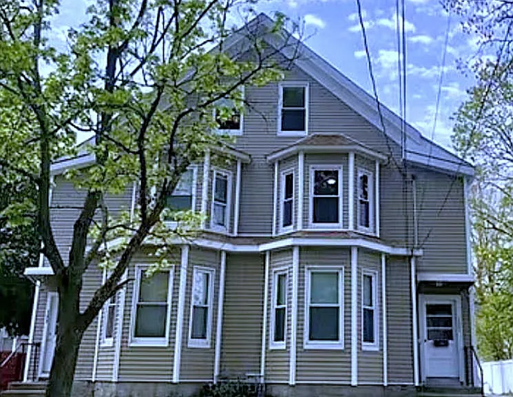 127 Brown St #3 — Photo 1