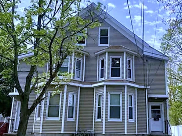 127 Brown St #3, Waltham, MA 02453