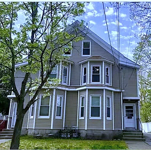 127 Brown St #3 Photo 1