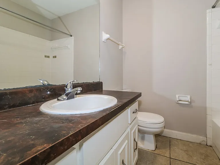 7261 Hollorn Ln — Photo 14