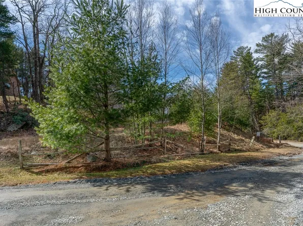 304 Sunrise Cove, Blowing Rock, NC 28605