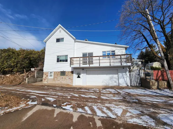 715 W Ridge St, Marquette, MI 49855