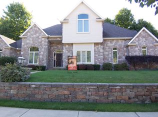 8715 Wandering Way, Freeland, MI 48623