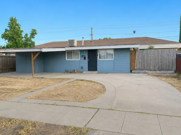 2326 E Hampton Way, Fresno, CA 93726