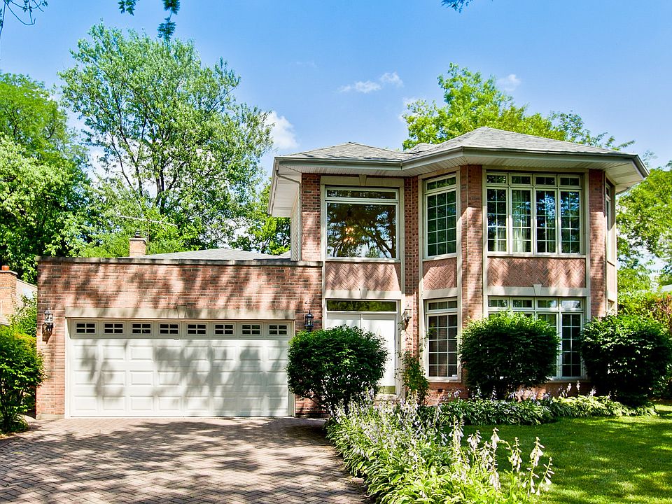 236 Sunset Drive