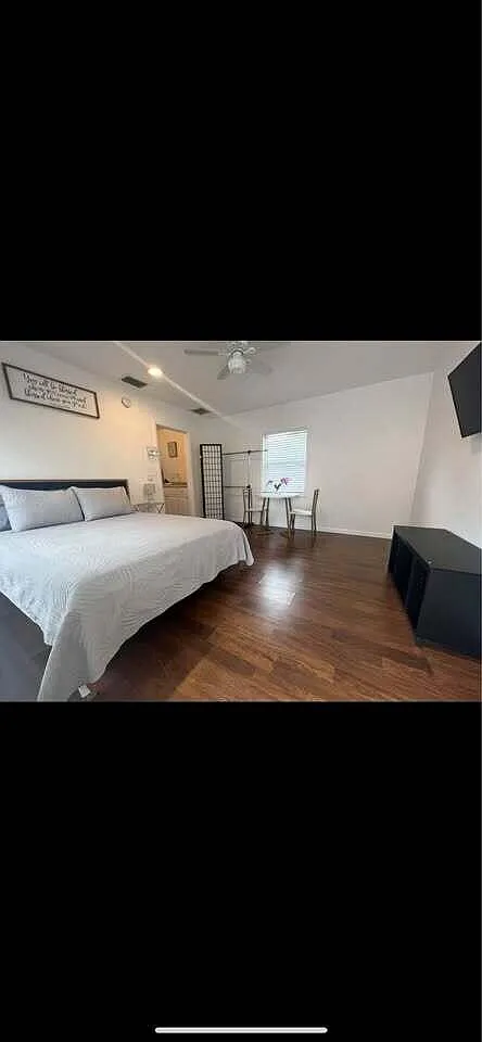 1 bed, 1.0 bath, 500 sqft, $1,500 — Photo 3