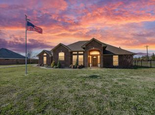 10000 Fireside Ln, Forney, TX 75126