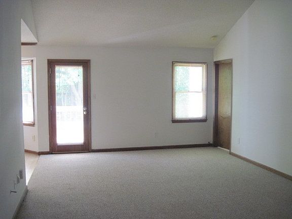 2nd image of 10820 Faringford Ct