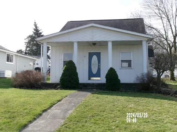 203 Depot St, Corunna, IN 46730