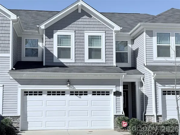 9106 Northfield Crossing Dr, Charlotte, NC 28269