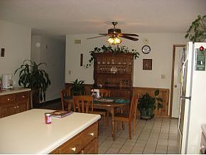 4th image of 112 Walnut St
