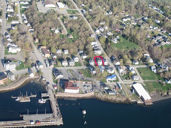 3rd image of 120 Water St