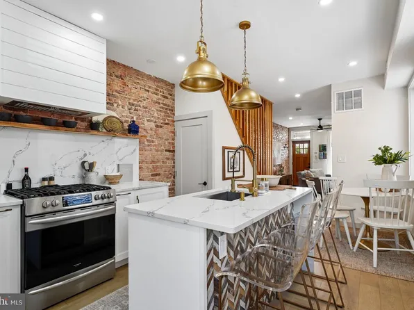 2731 Atkinson St, Baltimore, MD 21211