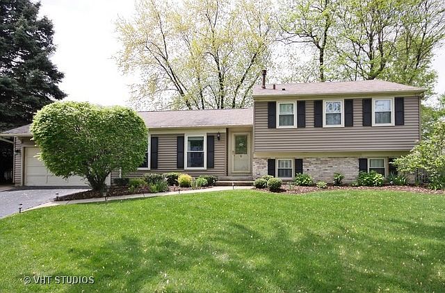 1st image of 209 Thornhill Ct